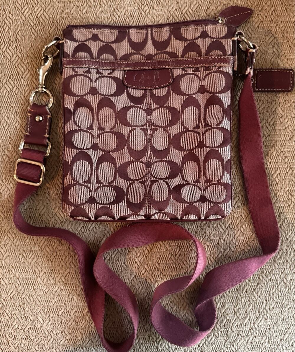 Coach Signature Stripe Swingpack Crossbody Bag Purple Plum Jacquard